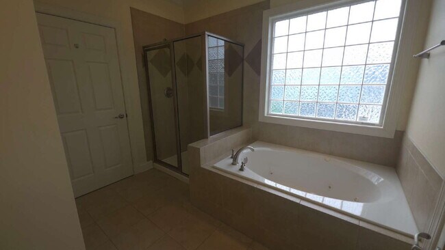 Building Photo - Resort Living. Fort Bragg Close. This is the One.