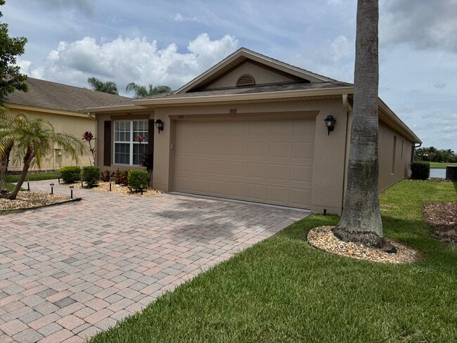 Building Photo - 353 Acadia Dr