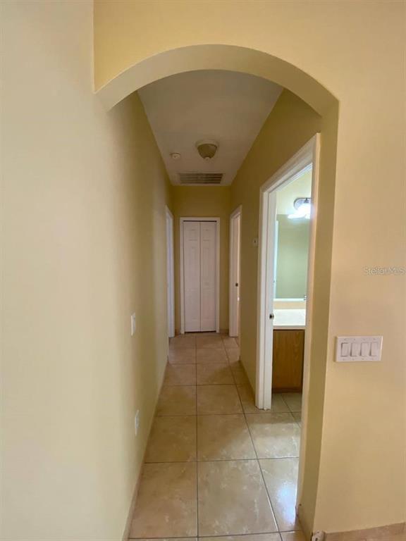 Building Photo - 35 Coventry Ct