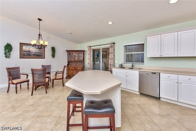 Building Photo - 25161 Killdeer Dr