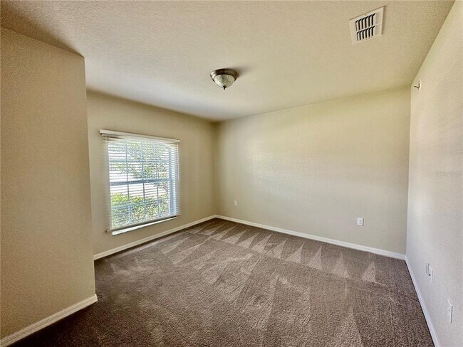 Building Photo - 4717 Mandolin Loop
