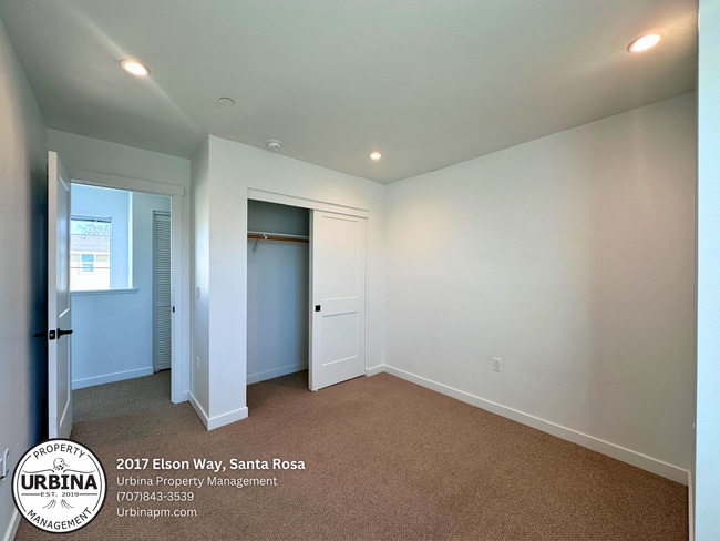 Building Photo - Modern Santa Rosa Home Featuring Open Living and Private Yard