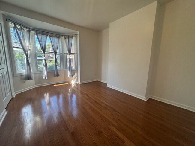 Building Photo - Available August 1, 2025; Lease will end J...