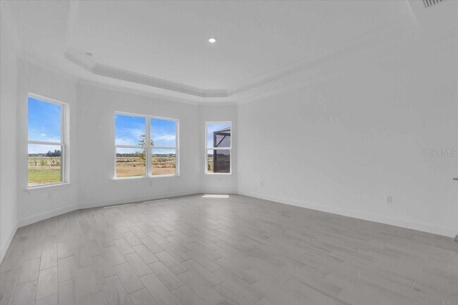 Building Photo - 10176 Silent Night Ln