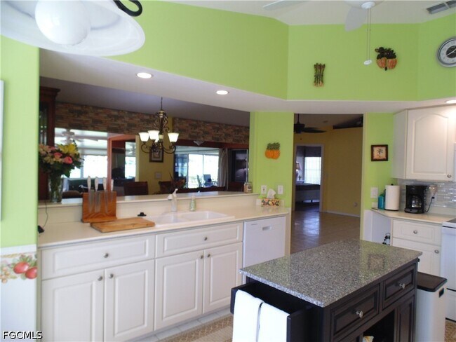 Building Photo - 2431 Palo Duro Blvd