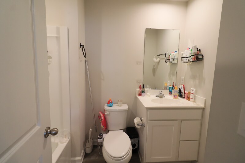 Building Photo - 1748 Plum Brook Dr