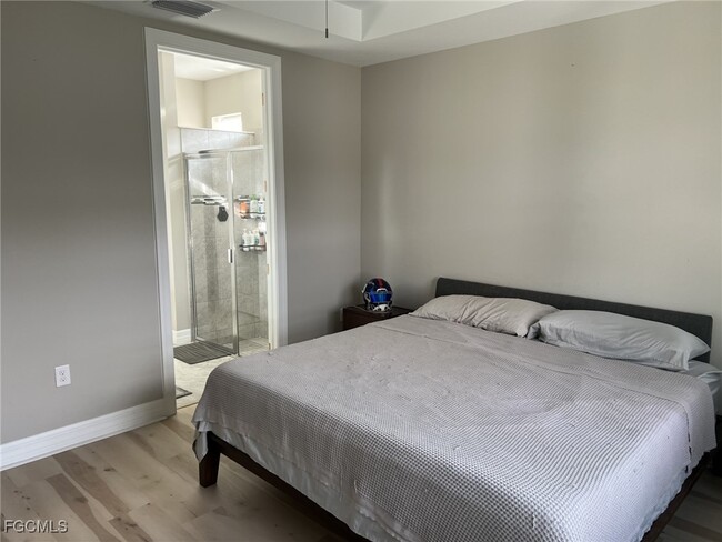 Building Photo - 12048 Westmoreland Way