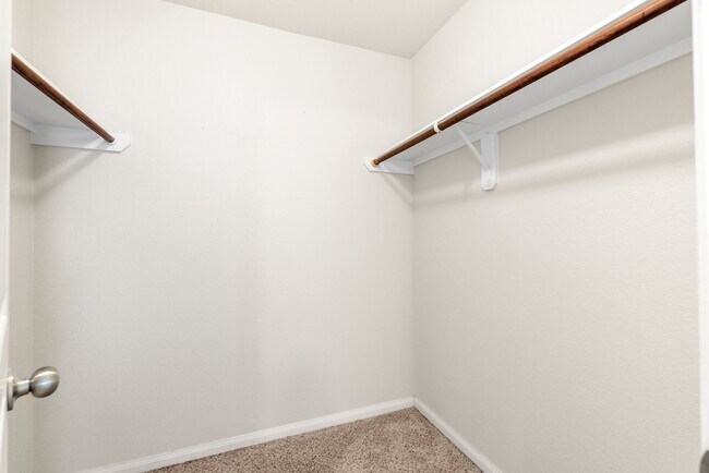 Building Photo - 15406 Grand Sage Dr