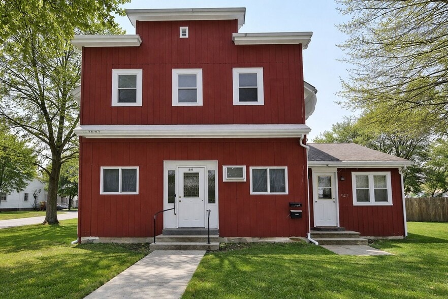 Building Photo - 629 Park Ave