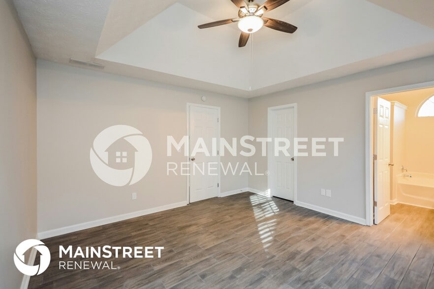 Building Photo - 851 Sweetwater Way