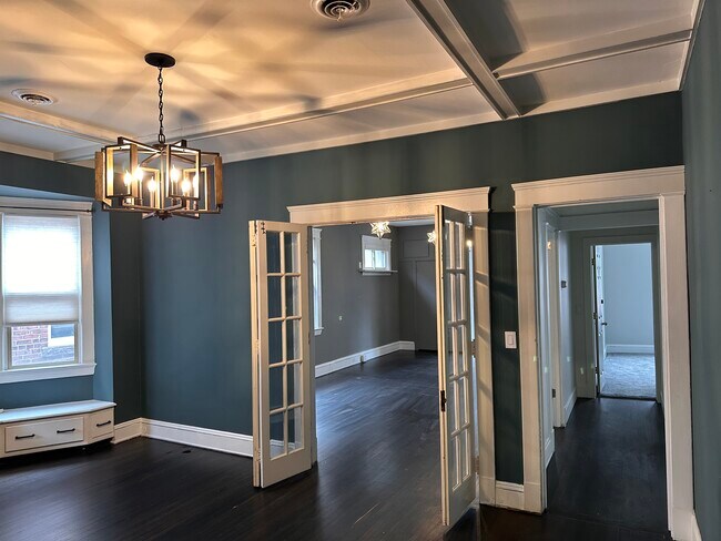 Building Photo - 14720 Detroit Ave