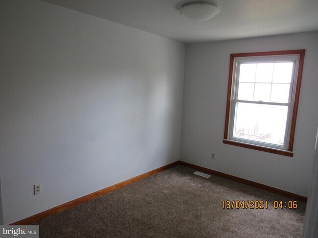 Building Photo - 9611 Heathcliff Dr