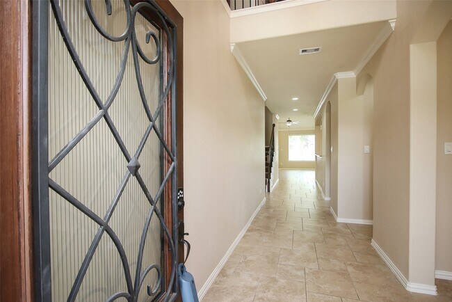 Building Photo - 162 Hearthshire Cir