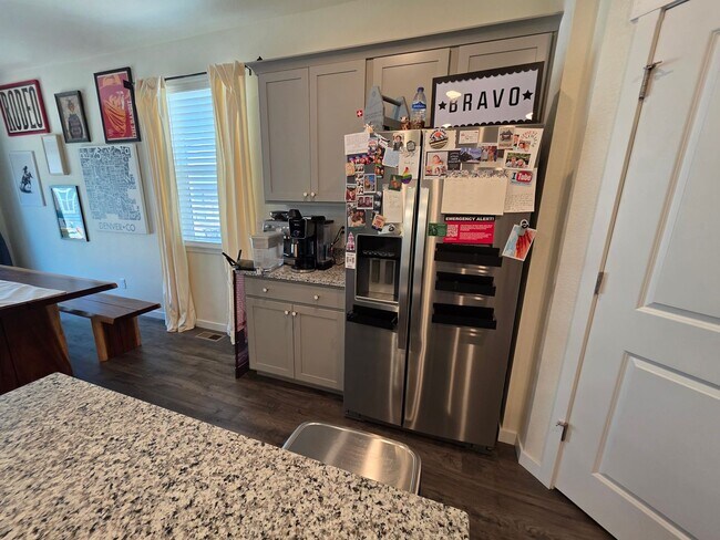 Building Photo - Beautiful Newer Build 3 Bedroom Home in Be...
