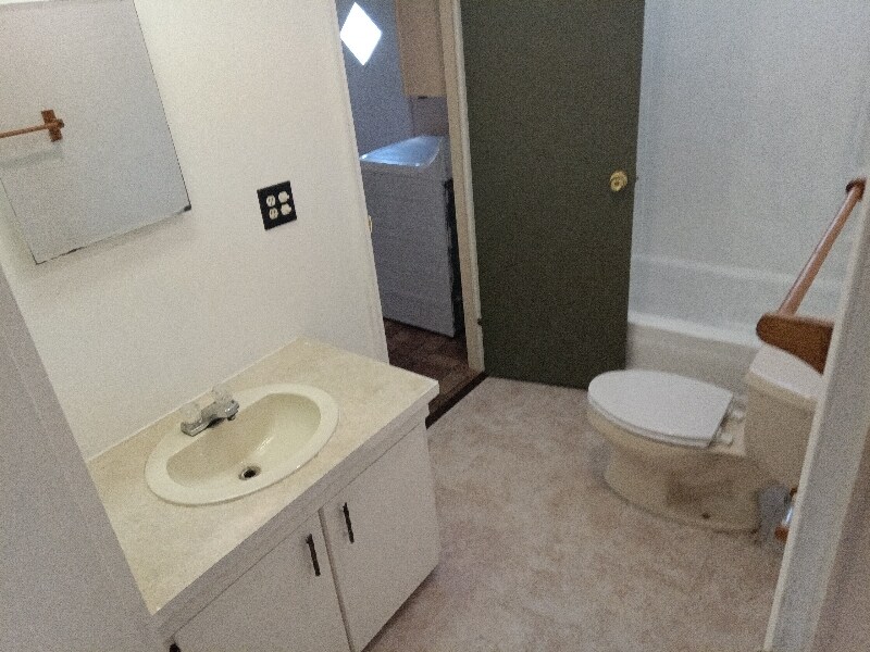 Building Photo - 4091 Palm Ln