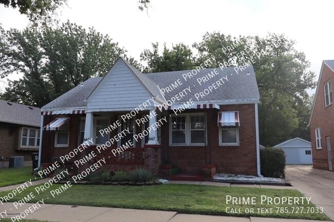 Primary Photo - 667 S Eleventh St-2