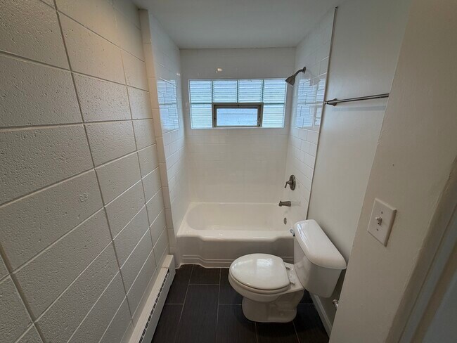 Building Photo - 26 E Washington Ave