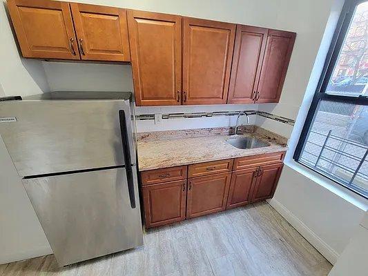 Building Photo - 1 bedroom in BRONX NY 10467