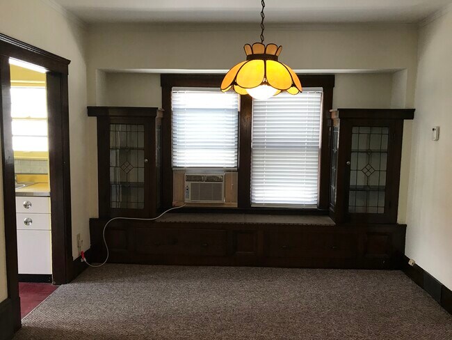 Dining Room - 1276 Fry Ave