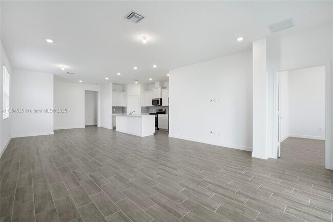 Building Photo - 19655 Barn Swallow Way