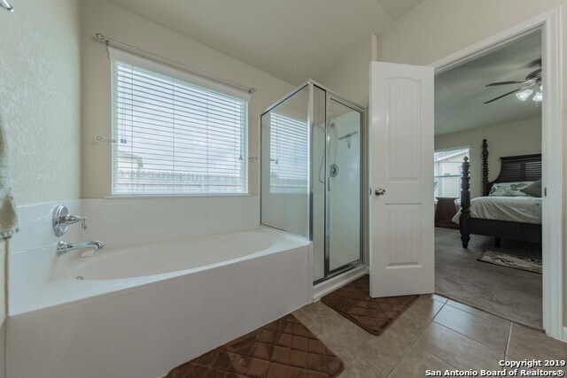 Building Photo - 751 Guna Dr