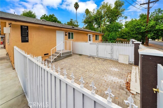 Building Photo - 6931 Amigo Ave
