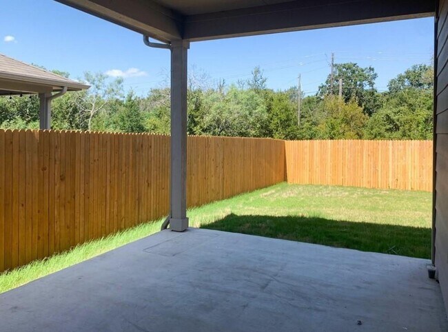 Building Photo - 12729 Brahmin Dr