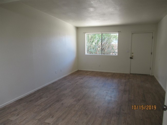 Building Photo - 3451 E Presidio Rd
