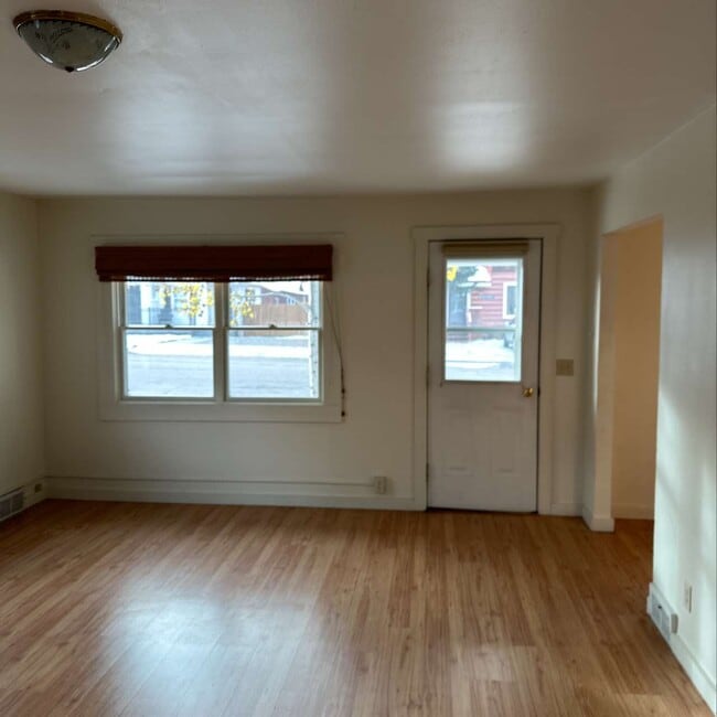 Building Photo - 45 E Simpson Ave