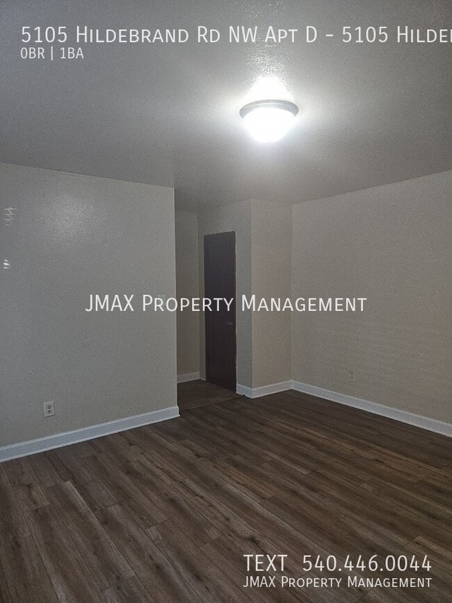 Building Photo - 5105 Hildebrand Rd NW