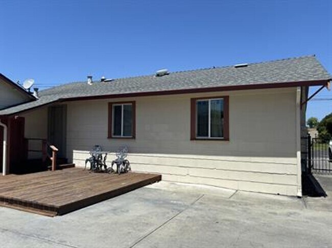 Building Photo - Nice Updated Home for Rent