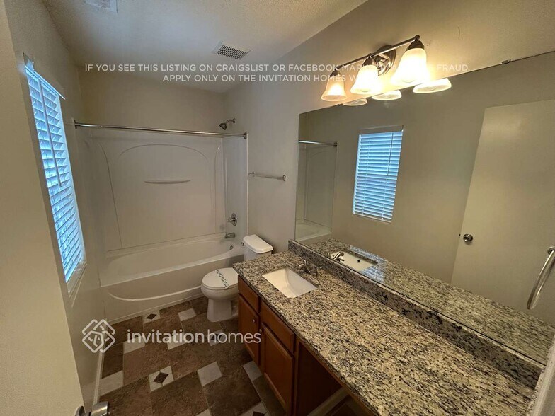 Building Photo - 547 Tribune Dr