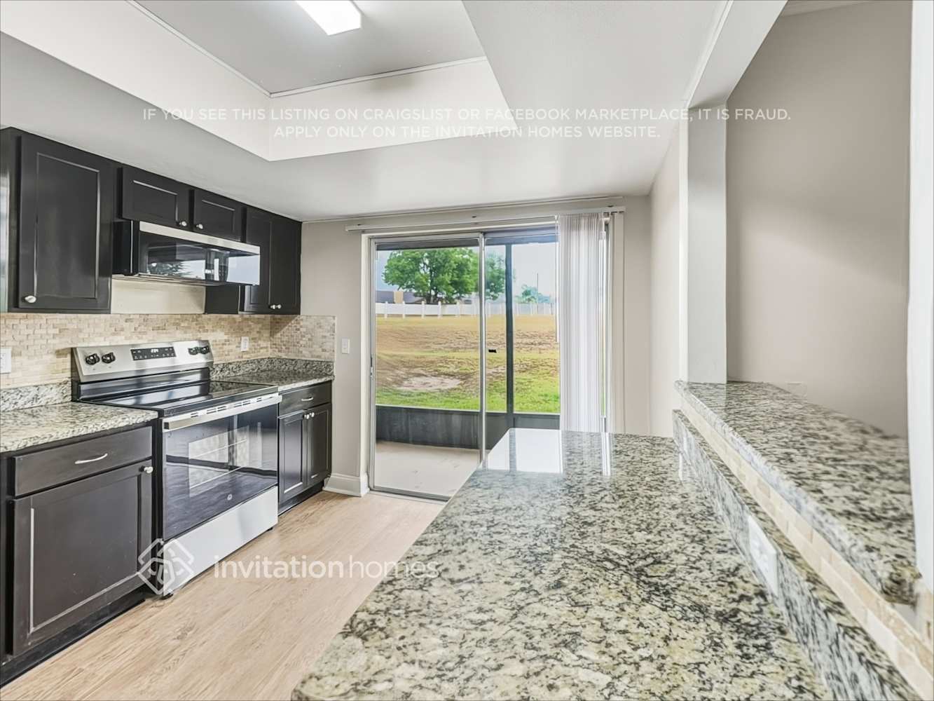 Building Photo - 1172 La Mesa Ave
