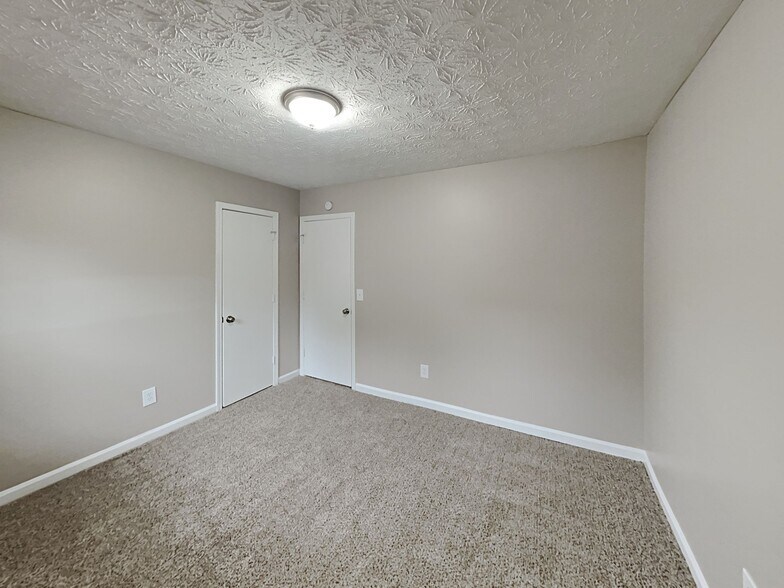 Building Photo - 3109 Aberdeen Way