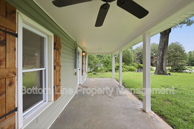 Building Photo - 10317 NC 42