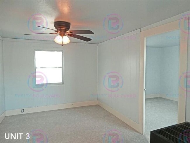 Building Photo - Charming 1 bedroom 1 Bath , low-maintenance, and perfectly located — this home offers the privacy...