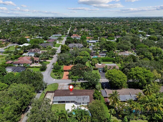 Building Photo - 8260 SW 95th St