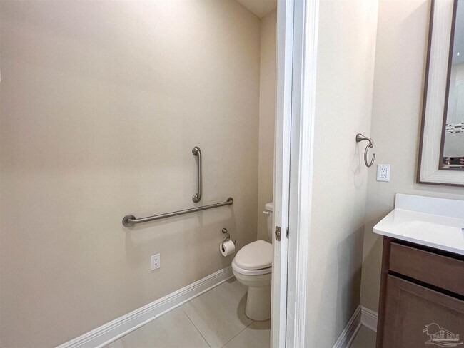 Building Photo - 8010 Majestic Cypress Dr