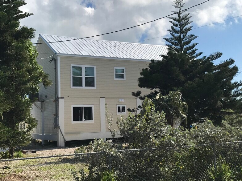 Building Photo - 129 Cunningham Ln