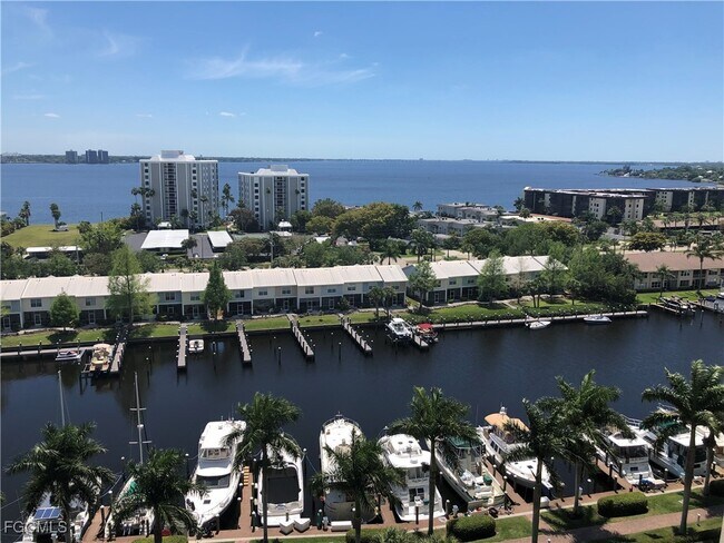 Building Photo - 3414 Hancock Bridge Pkwy