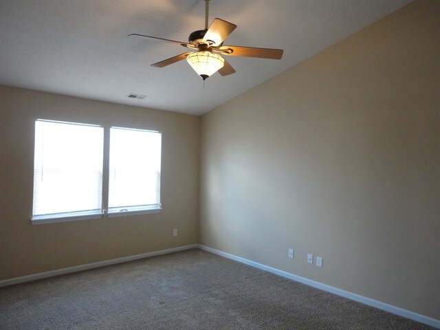 Building Photo - 1777 Woodstock Dr
