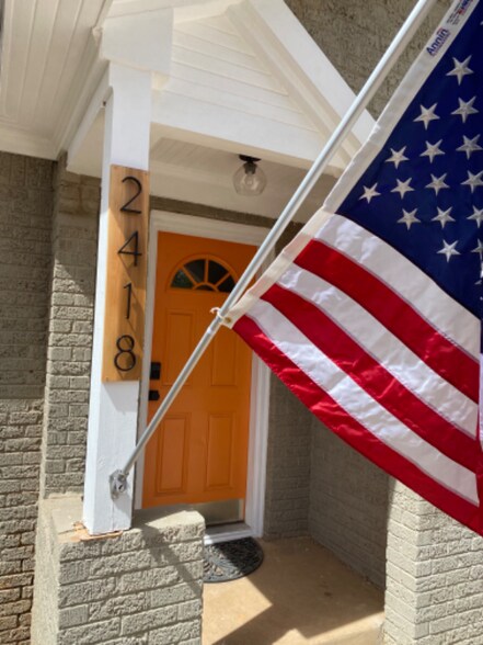 Building Photo - 2418 22nd St