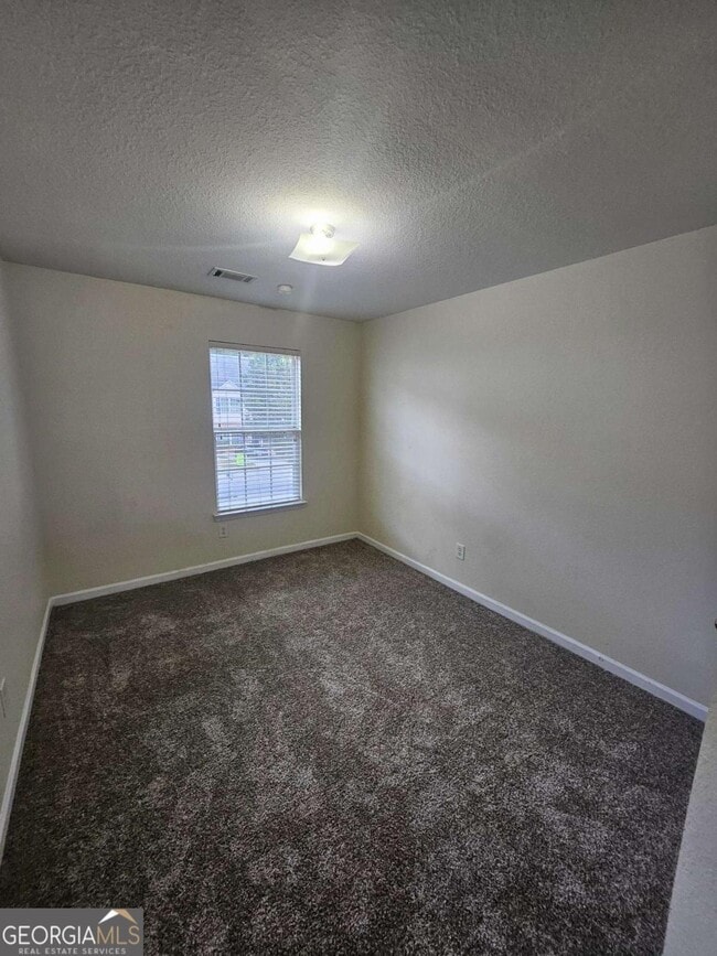 Building Photo - 290 Brookview Dr