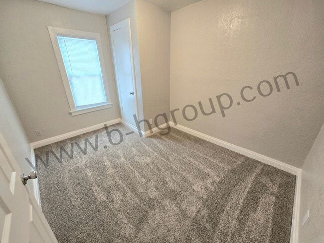 Building Photo - 3502 67th St