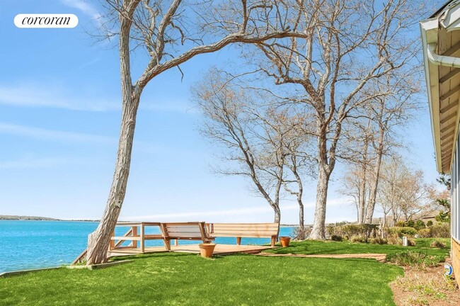 Building Photo - 201 Three Mile Harbor Hog Creek