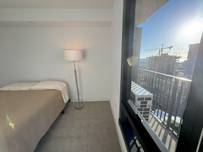 Building Photo - Aalii 2105