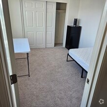 Building Photo - 26553 Rosebay Way