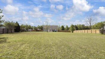 Building Photo - 220 Blue Creek Farms Drive