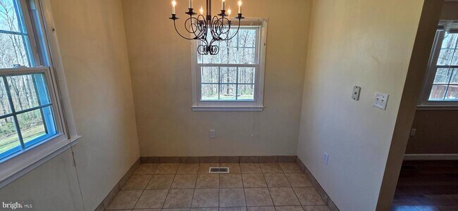 Building Photo - 14696 Endsley Turn