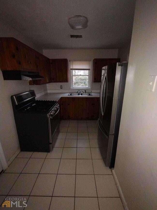 Building Photo - 1433 Meadowlark Dr